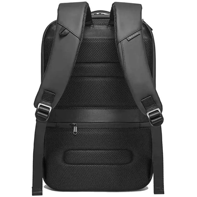 Vista traseira da mochila com painel anti-suor e tecido respirável, garantindo conforto ergonômico e durabilidade.