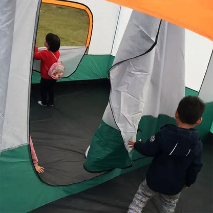 Barraca de Camping Grande Familiar | 8 a 12 Pessoas crianças brincando na barraca