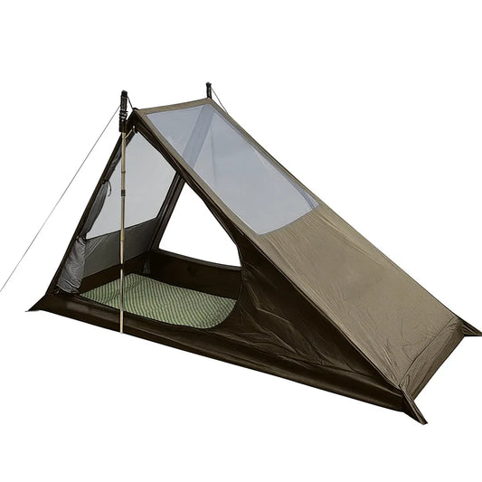 Barraca de camping ultraleve Ary-1 Solo Adventure, para 1 pessoa, cor verde, montada em área de camping.