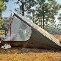 Barraca para 1 Pessoa Ultraleve | Impermeável Ary-1 sendo usada na natureza