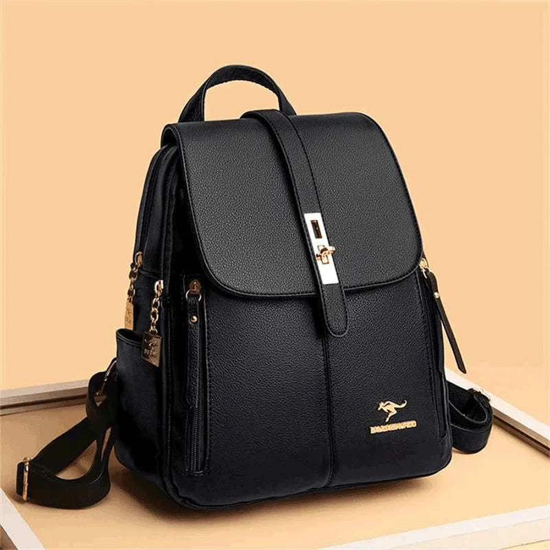 Mochila Feminina Couro Preta | Urban Chic