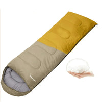 Saco de dormir isolado, com detalhe do estofamento de algodão quente que garante isolamento térmico e conforto de Alto Valor.