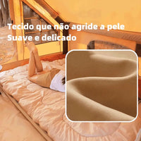 Close-up do tecido suave e delicado, que não agride a pele, priorizando a higiene e o conforto interno do usuário.