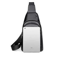 Shoulder Bag com capacidade demonstrada para iPad/Tablet, reforçando a funcionalidade de Alto Valor.