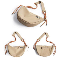 Bolsa em 3 ângulos, demonstrando a versatilidade da Shoulder Bag e seu design exclusivo para portabilidade.