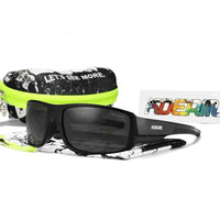 Óculos esportivo preto com estojo de segurança, garantindo proteção UV400 e facilidade de viagem.